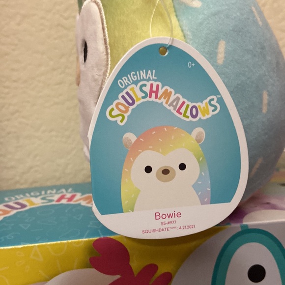 Bowie Squishmallows The Tie Dye Hedgehog 5” - Picture 4 of 4